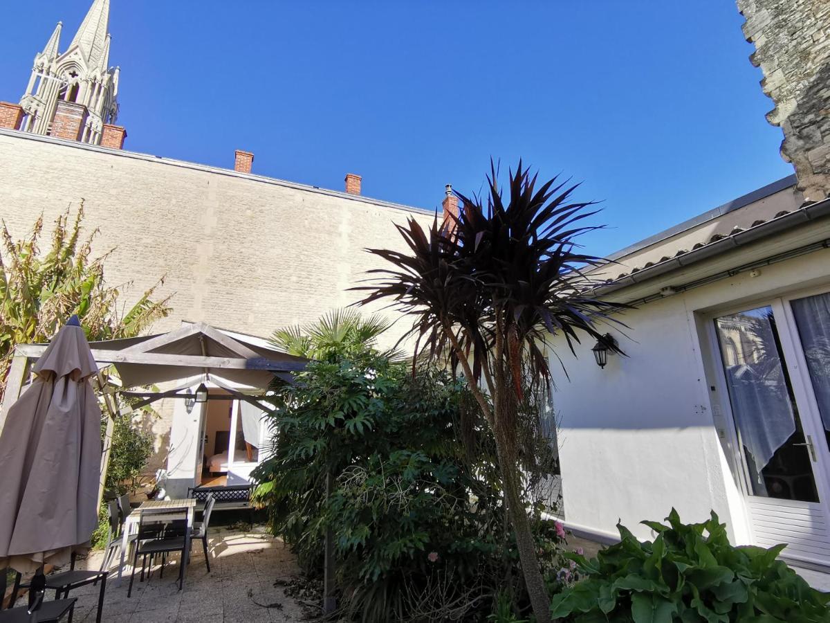 Hotel Francois D'O Caen Exterior photo